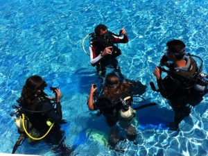 SCUBA INSTRUCTOR